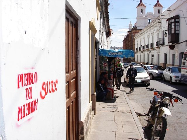 FotoRevista / Convocatoria / Calle de Sucre de Jos Luis Bruno