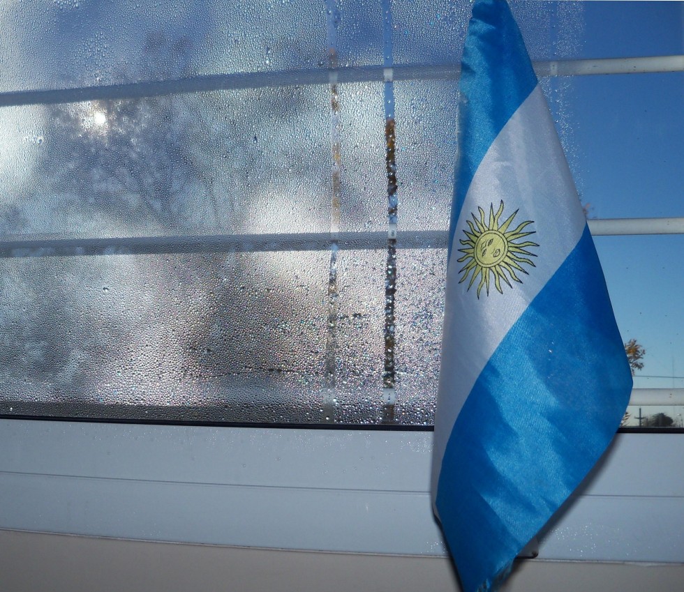 FotoRevista / Convocatoria / `No llores por m Argentina.... de Edith M. A. Marin