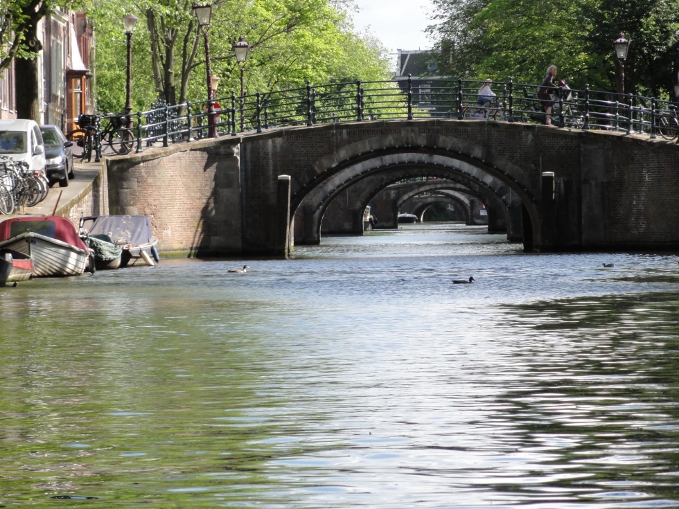 FotoRevista / Convocatoria / Los Siete Puentes de Amsterdam!!! de Nora Grassi