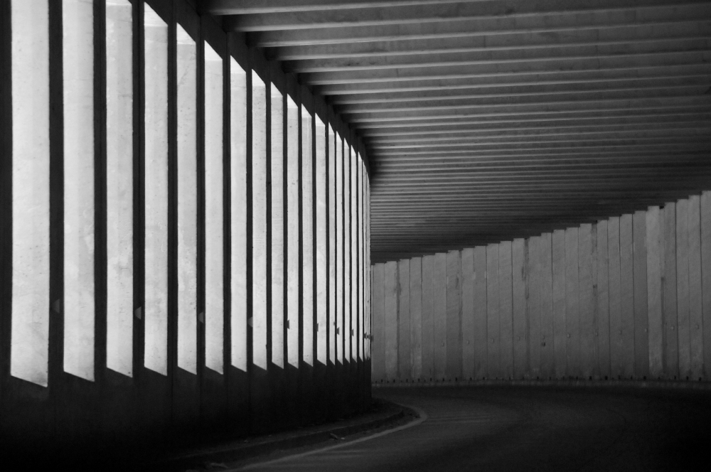 FotoRevista / Convocatoria / el tunel de Andrea Cormick