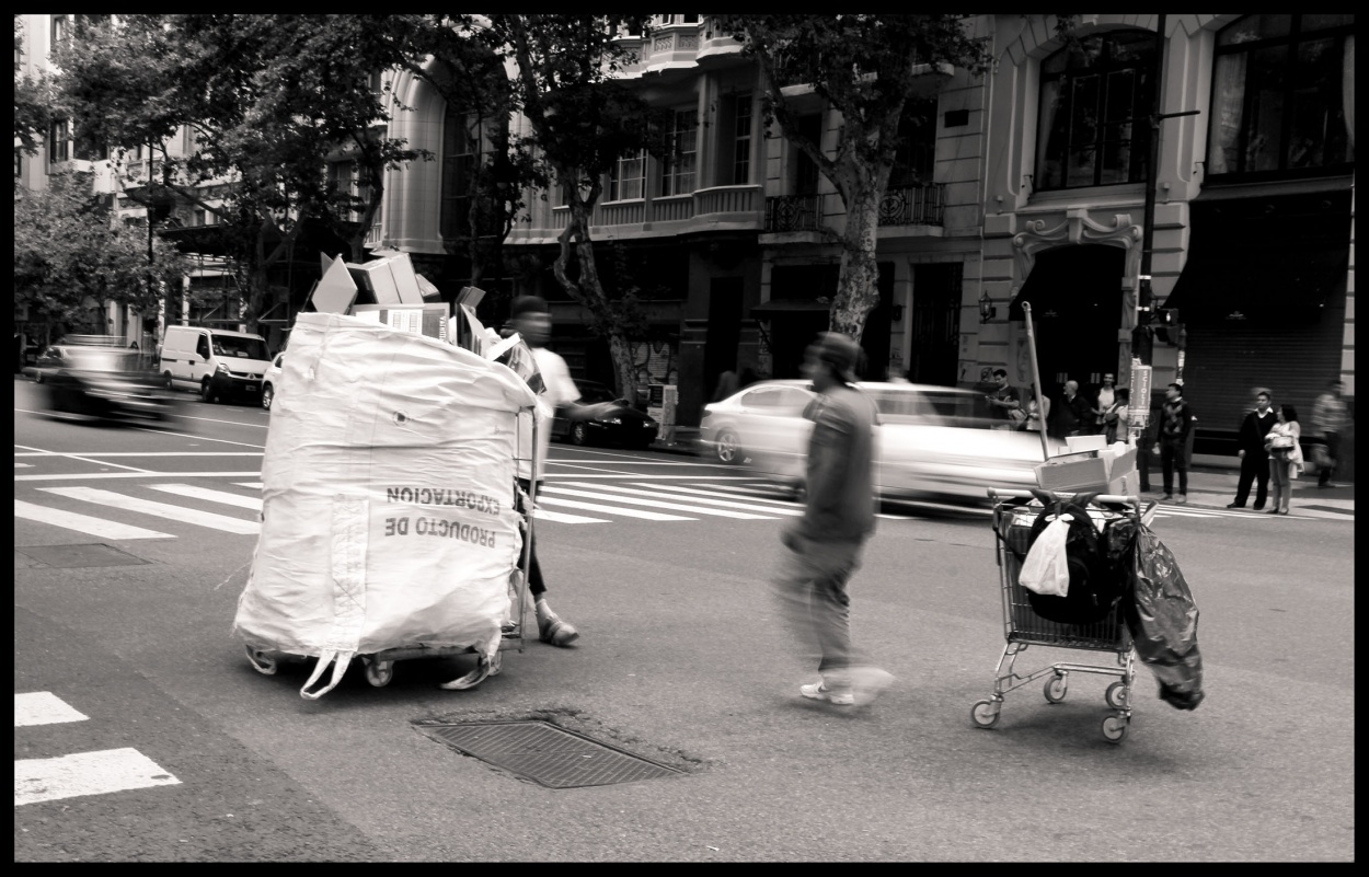 FotoRevista / Convocatoria Mensual / Movimientos en las ciudades