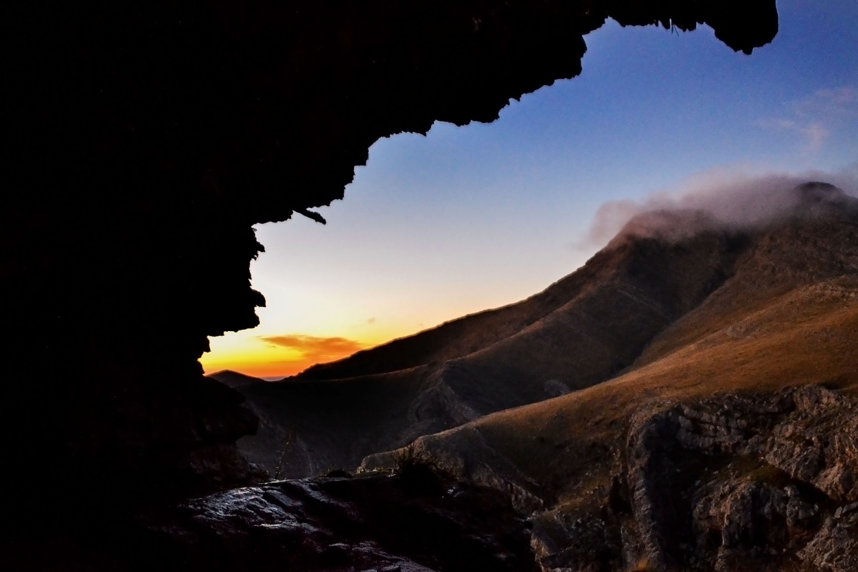 FotoRevista / Convocatoria / amanece en el tres picos de Claudia Vicchio