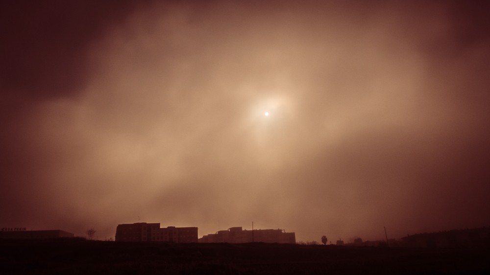 "niebla urbana" de Carlos Gustavo Gragera Garriga