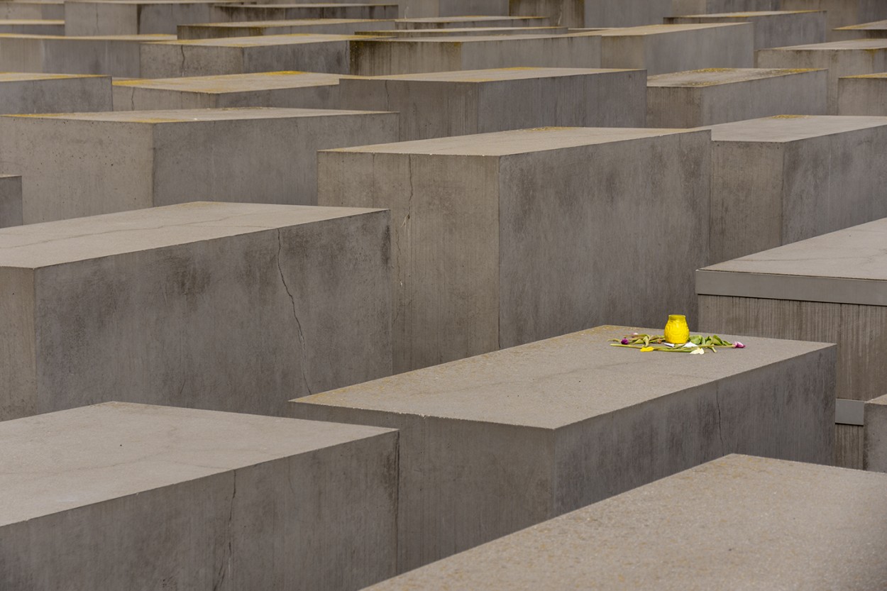 "Holocaust memorial" de Maximiliano Gabriel Ponce (max)