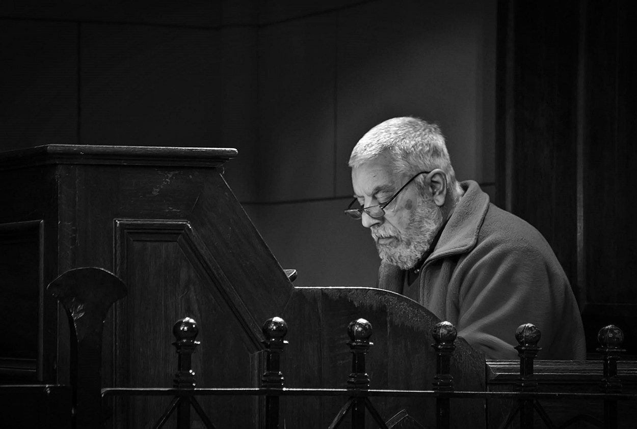 FotoRevista / Convocatoria / El organista de Luis Fernando Somma (fernando)