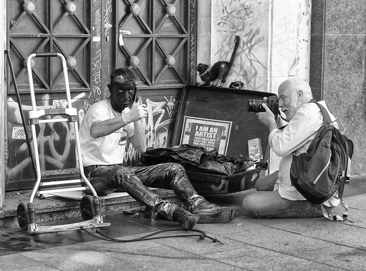 FotoRevista / Convocatoria / Artista callejero de Luis Fernando Somma (fernando)